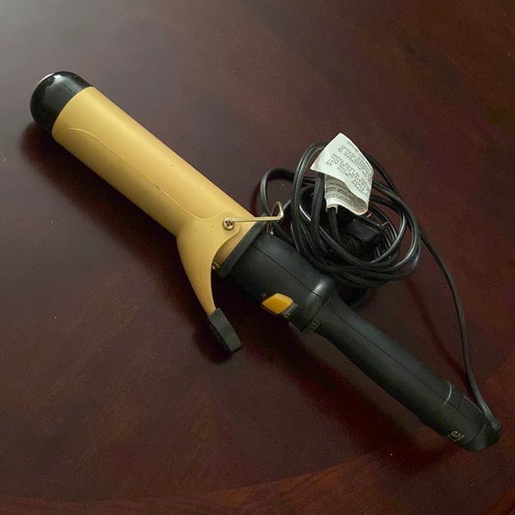 Hair Jilbere De Paris Curling Iron Poshmark